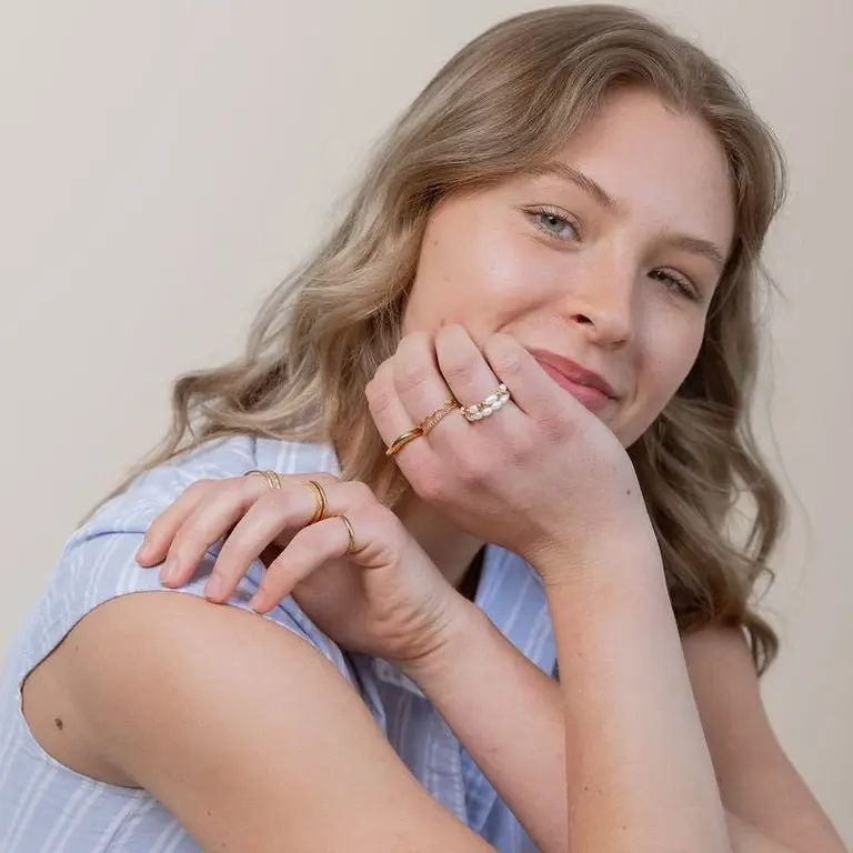 SUNNY SUNDAY BAGUE AJUSTABLE EN PERLES - PERLES SIMPLES