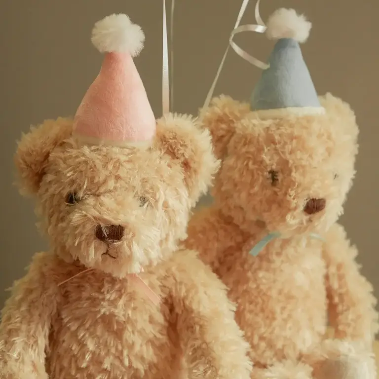 SNUGGLE BUNNIES PELUCHE - ARTHUR L'OURS DE FÊTE - SKY