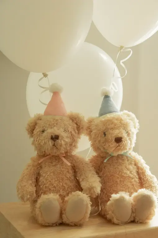 SNUGGLE BUNNIES PELUCHE - ARTHUR L'OURS DE FÊTE - FAIRY