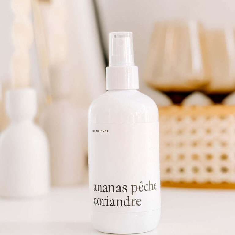 MARÉE CHANDELLE EAU DE LINGE - ANANAS, PÊCHE ET CORIANDRE