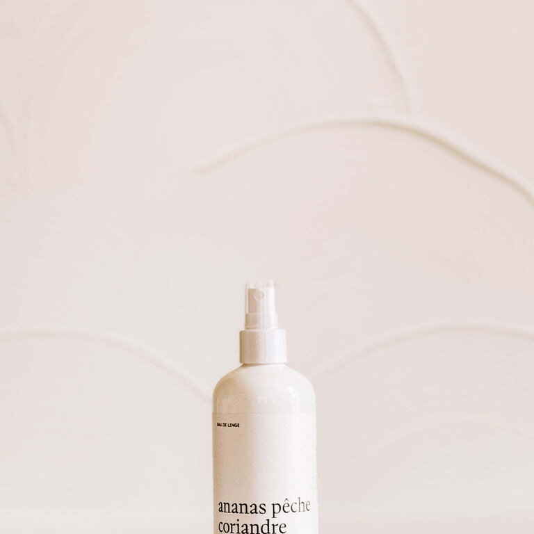 MARÉE CHANDELLE EAU DE LINGE - ANANAS, PÊCHE ET CORIANDRE