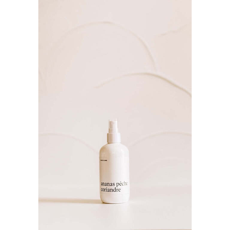 MARÉE CHANDELLE EAU DE LINGE - ANANAS, PÊCHE ET CORIANDRE