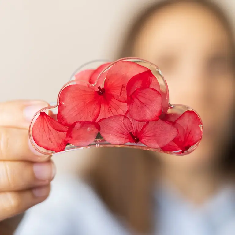 GIBOU PINCE À CHEVEUX NUAGE AVEC FLEURS SÉCHÉES - FLEUR ROUGE
