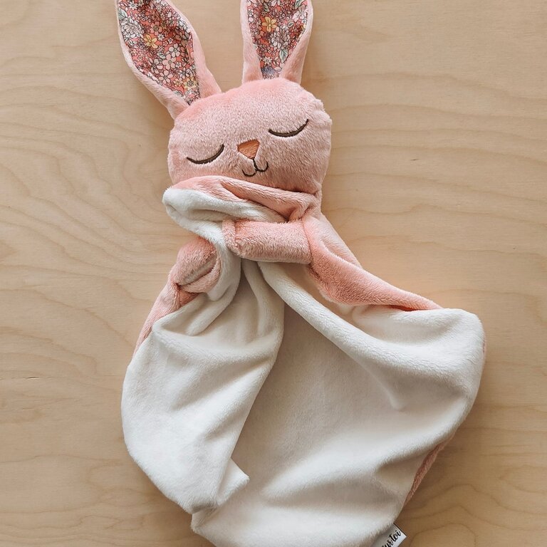 VEILLE SUR TOI DOUDOU LAPIN MARCEL ENDORMI - ROSE FLEURI