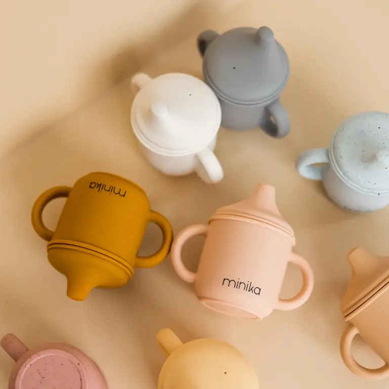 MINIKA VERRE À BEC EN SILICONE - SORBET