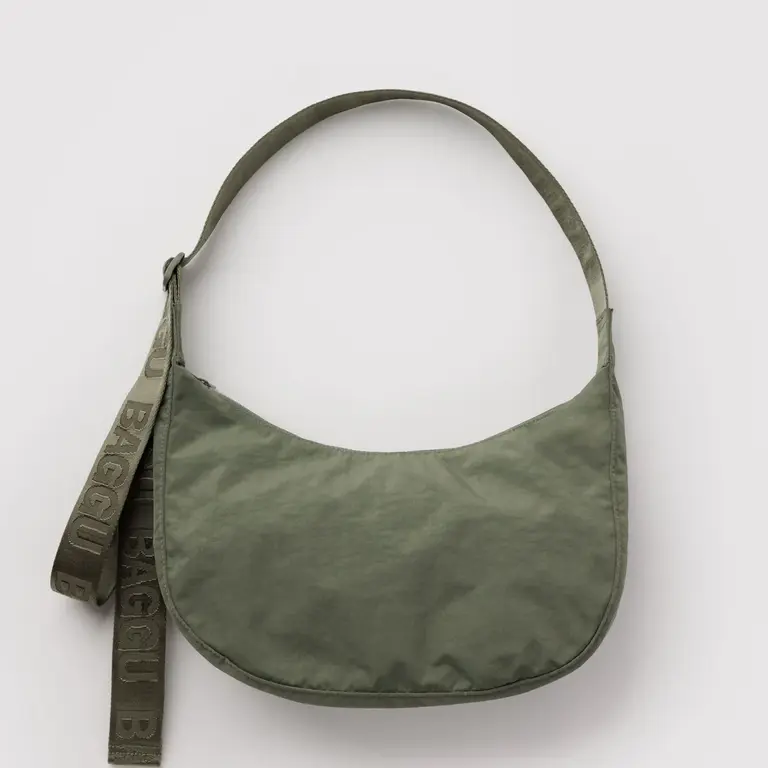 BAGGU SAC CROISSANT EN NYLON MOYEN - CAPER