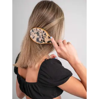 PIXIE WOO BROSSE À CHEVEUX EN BAMBOU - CARAMEL