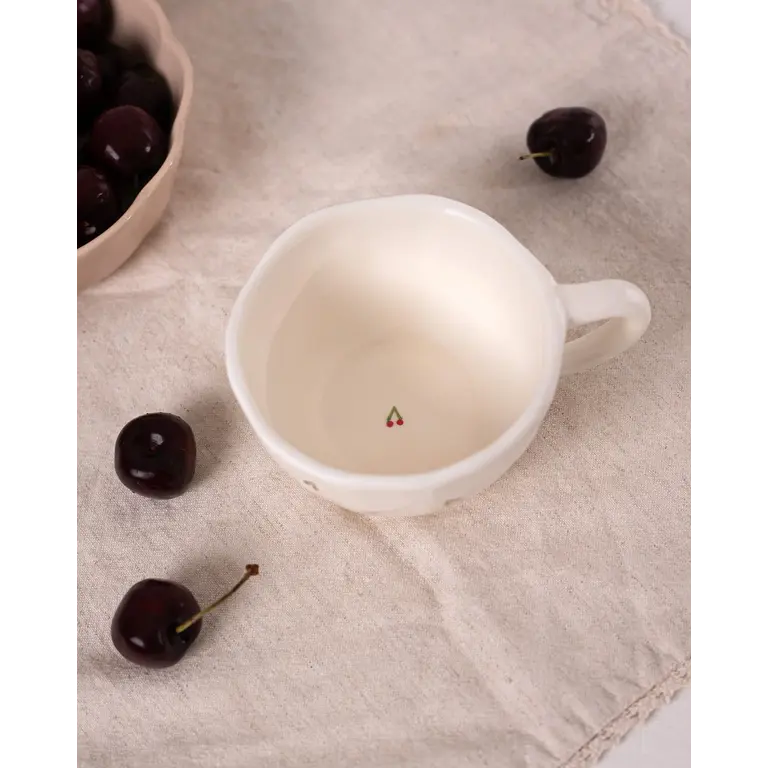 MOI D'ABORD TASSE - CERISETTE