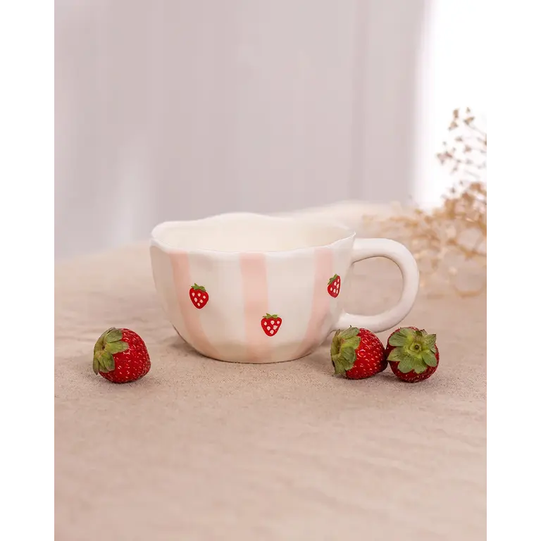 MOI D'ABORD MUG - STRAWBERRY STRIPES