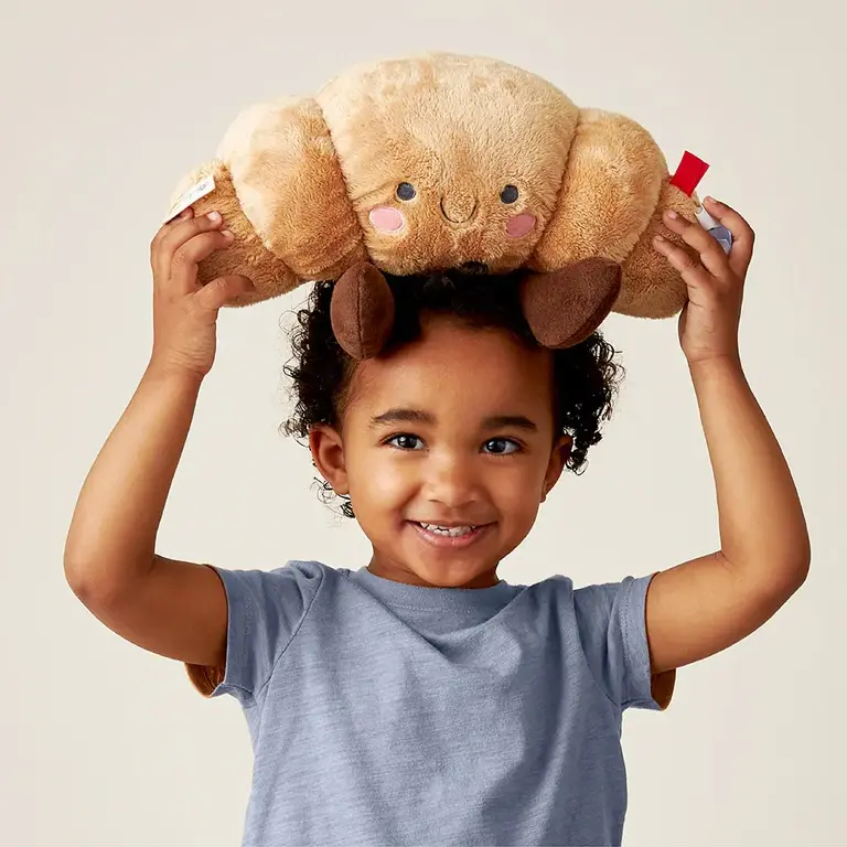 ITZY RITZY SWEETIE SNUGGLE PLUSH - CHLOE THE CROISSANT