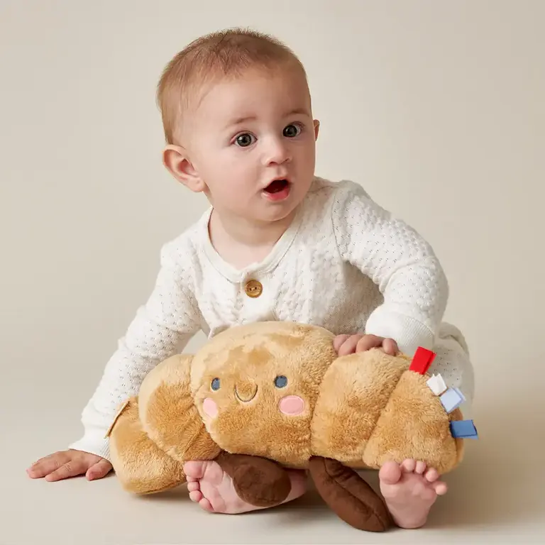 ITZY RITZY SWEETIE SNUGGLE PLUSH - CHLOE THE CROISSANT