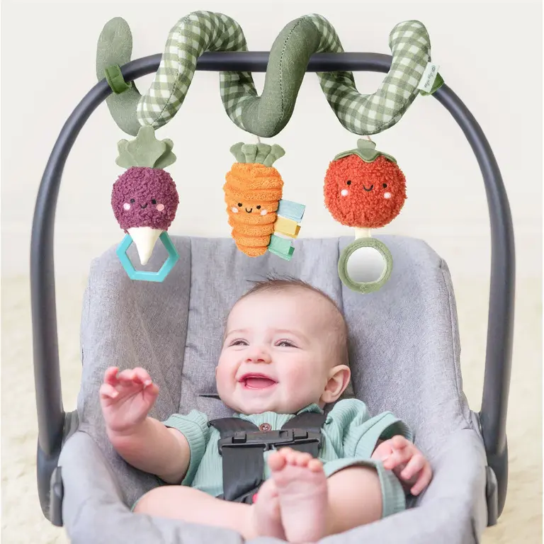 ITZY RITZY JOUET D'ACTIVITÉ POUR SIÈGE D'AUTO EN SPIRALE - LÉGUME