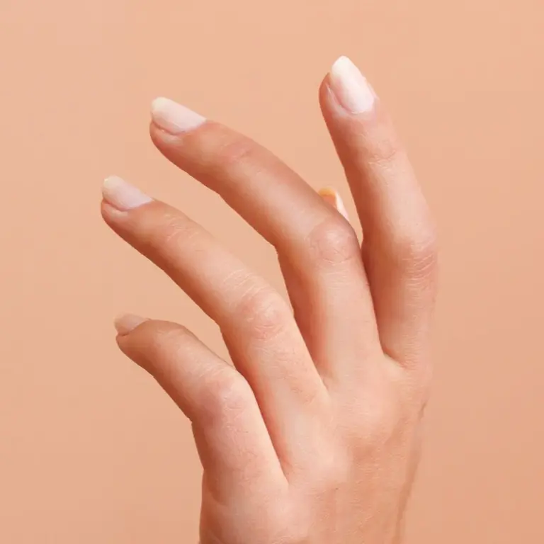BKIND VERNIS À ONGLES - FRENCH PINK