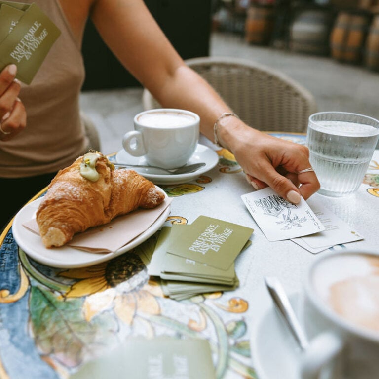 MEYEUR JEU DE CONVERSATION PARLE PARLE, JASE JASE - EN VOYAGE