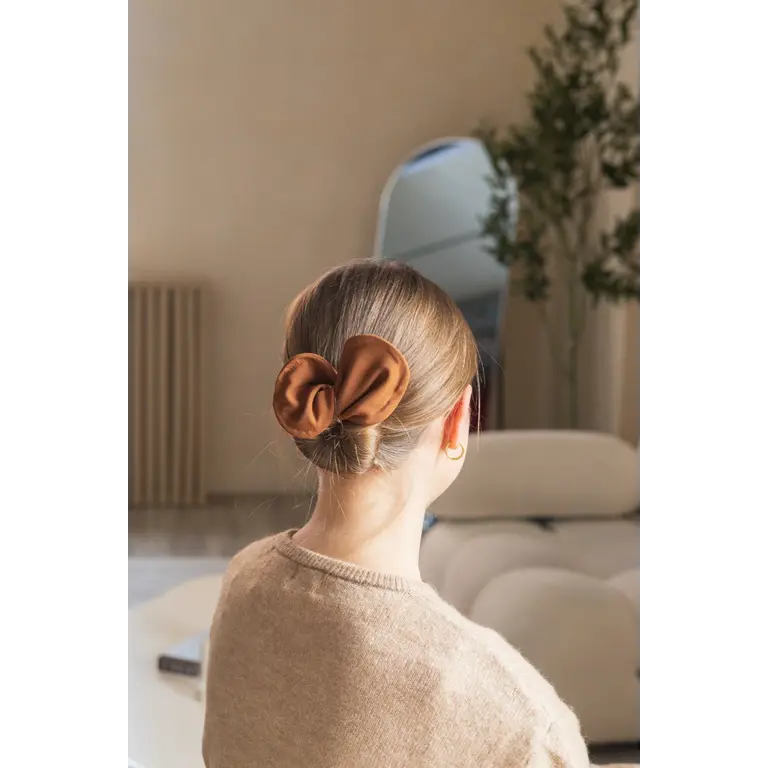 GIBOU DEFT HAIR BUN ACCESSORY - CARAMEL