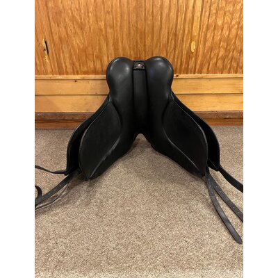 Bates Used Bates Isabell Dressage 17" Adj - T355