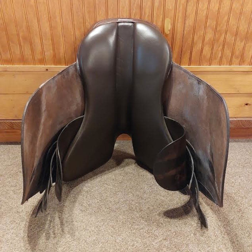 LOVETTS AND RICKETTS Used T372 Lovetts and Ricketts Saddle Seat Saddle 20"MW