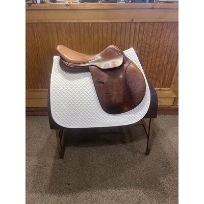 Used Collegiate Jump Saddle 17" MW