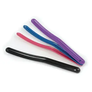Ezi-Groom Shires Curved Plastic Sweat Scraper