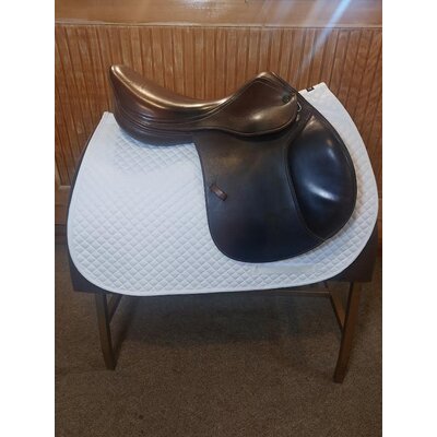 Used Prestige Jump Saddle 18''