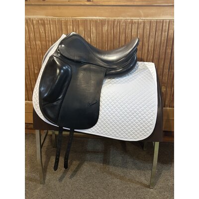 Used Odyssey Veshan 17.5"
