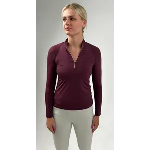 70 Degrees 70°  The Scallop Sunshirt