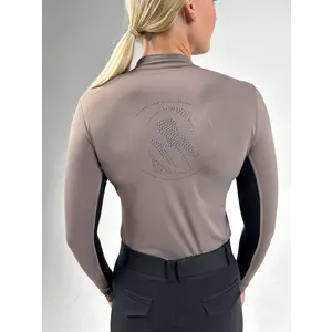 70 Degrees 70°  Mock Neck with Equus Art