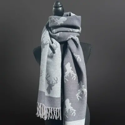 Equipage Imports EPI Deer Hunting Stag Head Winter Scarf LA CHASSE - Fringe