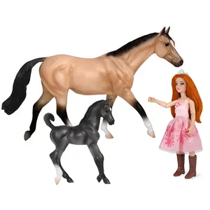 Breyer Breyer - Birthday at the Barn Set