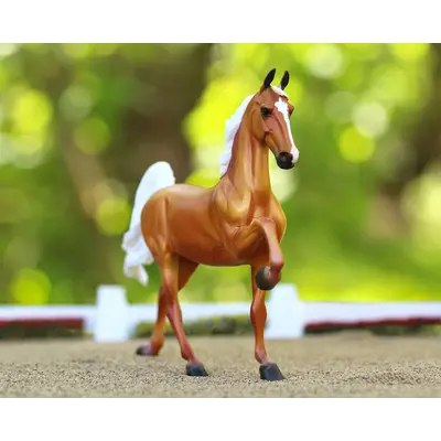 Breyer Breyer Freedom Series Palomino Saddlebred