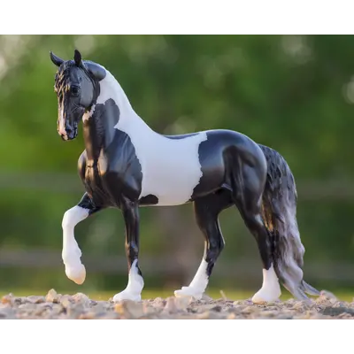 Breyer Breyer Battlefield Angel HP