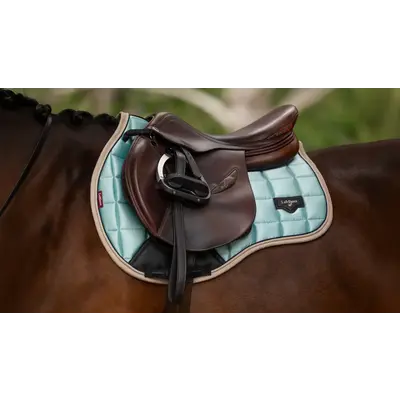 LeMieux LeMieux Spring 25' Loire Classic GP Square Saddle Pad