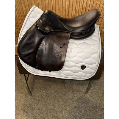 Used Voltaire Stuttgart 17.5"