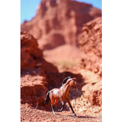 Breyer Breyer Collectable - Thoroughbred Mare Bay