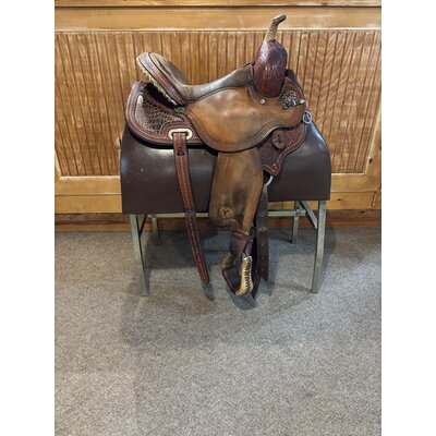 Used 15" Circle Y Kelly Kaminski Barrel Saddle