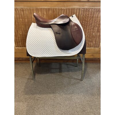 Used Kincade Close Contact 17.5" Med