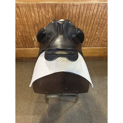 Used Sommer Flextra Dressage Saddle - 17.5” MW
