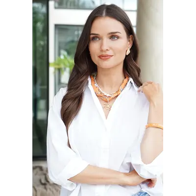 Canvas Style Canvas Style - Horsin Around Sculpted Enamel Hinge Bangle - Orange