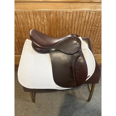 Specialist Saddles Used Specialist Jump Saddle - 17.5"
