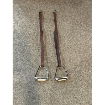 Used CWD Pony Jump Saddle -15.5"