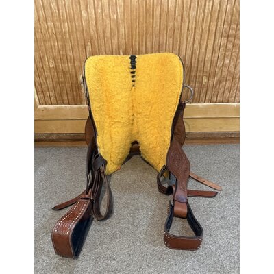 Used Western Trail Show Saddle - 17" Extra Wide