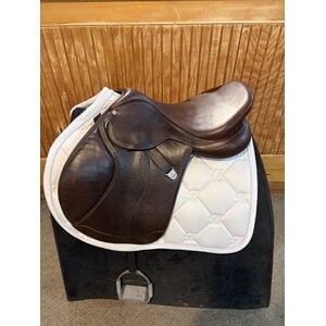 Bates Used Bates Caprilli Close Contact w/ Luxe Leather - 17" Forward/Long Flap