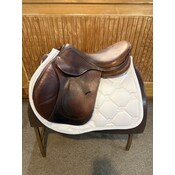 Used Selles Antarés Jump Saddle - 17.5”