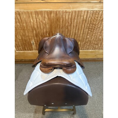 Used Selles Antarés Jump Saddle - 17.5”