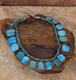 Federico JK4 Turquoise Necklace 14 1/2" Long 18 Stones