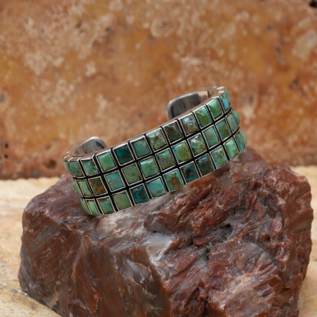 Federico Cobblestone Cuff