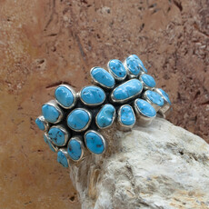 Federico Kingman Turquoise Flower Cluster Cuff