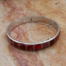 Federico Red Spiny Oyster Inlay Bangle