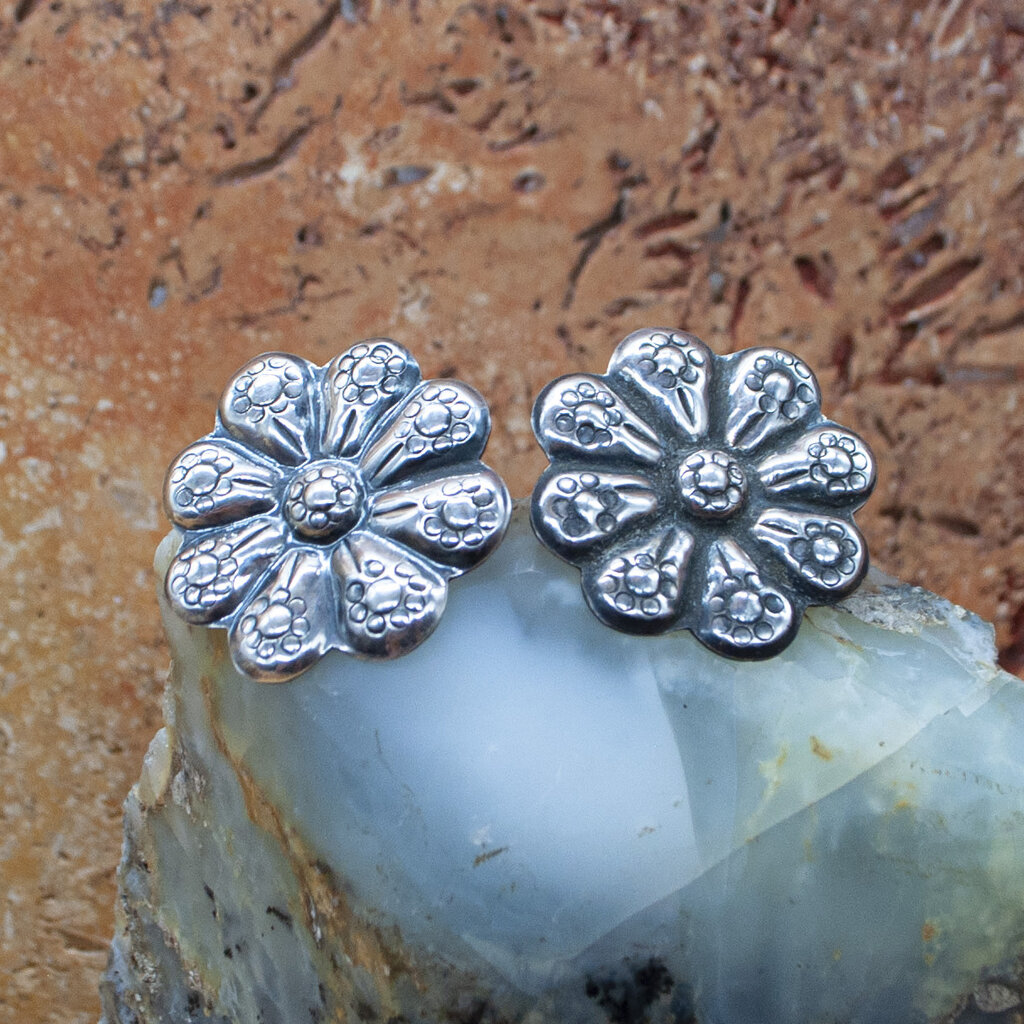 Federico Silver Flower Earrings