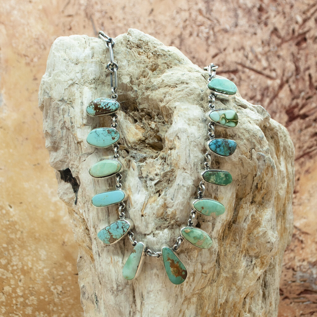 Federico 18" Green Turquoise Necklace - 13 Stone